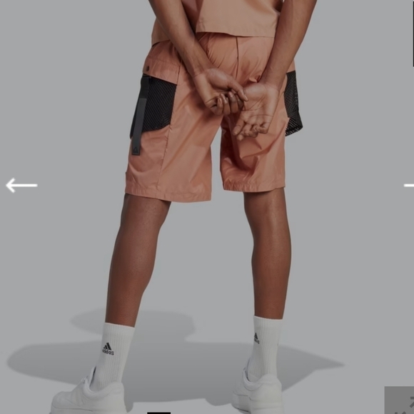 Adidas CITY ESCAPE PREMIUM SHORTS. Cargo Shorts. Size Large. Color Clay… - Picture 2 of 9